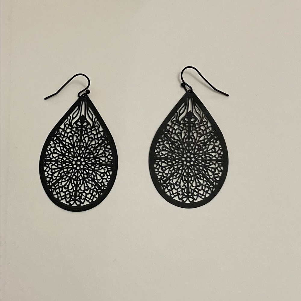 Black Filigree Teardrop Earrings